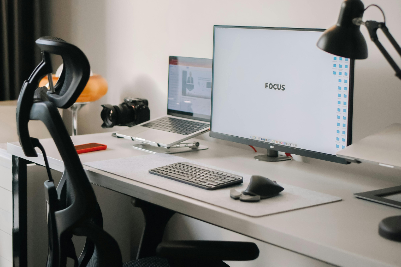 Les bienfaits d’un bureau bien organisé sur ta concentration